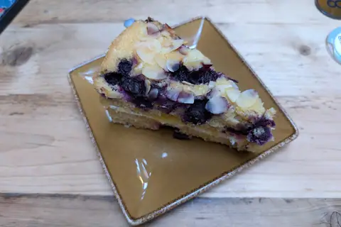 The Egg Free Cake Box photo 1